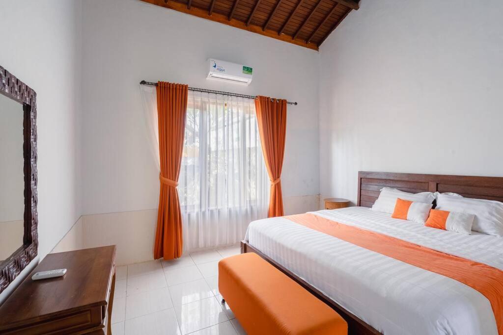 Villa Private 3 Bedroom Villas, 5 Mnt To