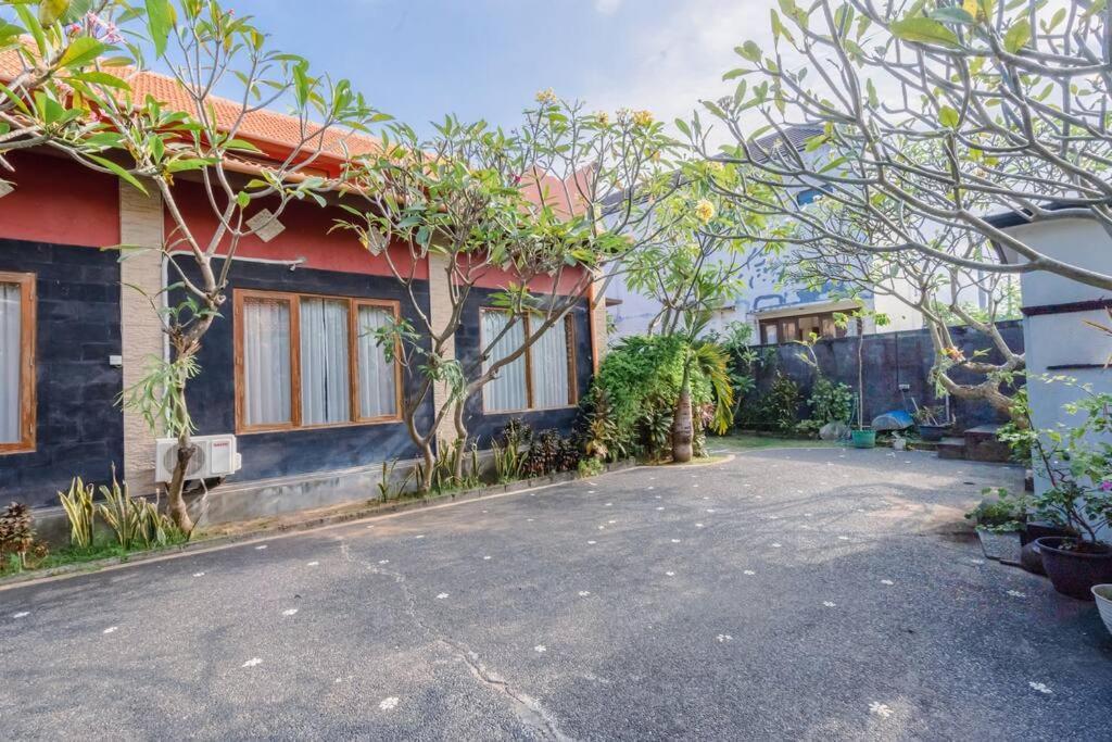 Private 3 Bedroom Villas, 5 Mnt To Villa